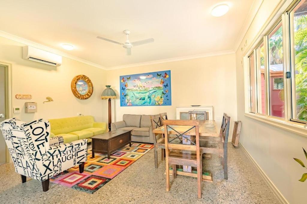 Travellers Oasis Hostel Кернс Екстериор снимка